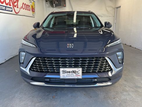 New 2026 Buick Envision Avenir image 2