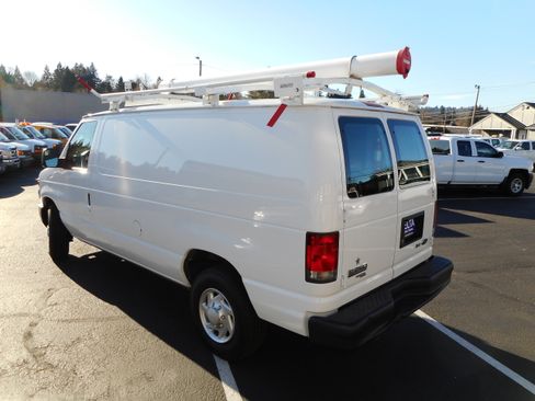 Used 2014 Ford E-250 and Econoline 250 image 10
