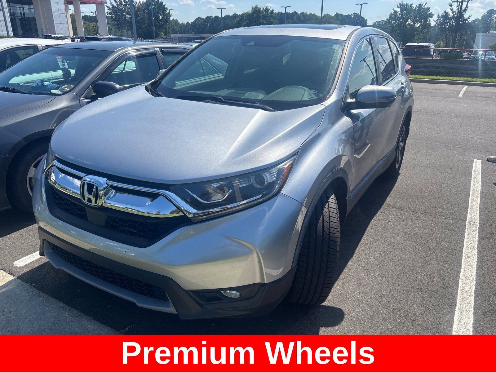 Used 2017 Honda CR-V EX image 8
