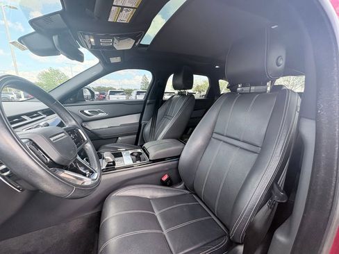 Used 2022 Land Rover Range Rover Velar R-Dynamic S image 6