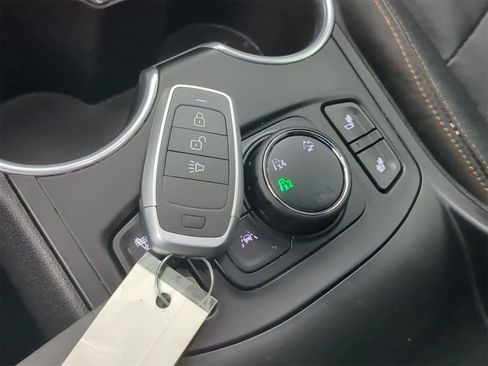 Used 2021 GMC Terrain SLT image 34