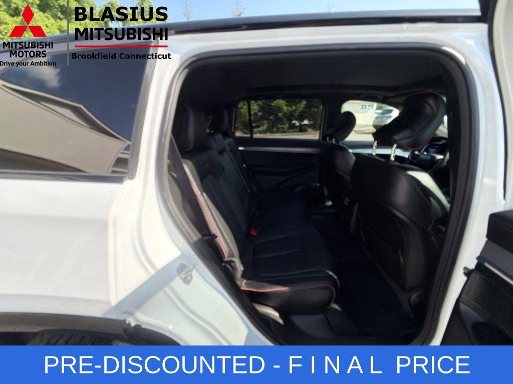 Used 2024 Jeep Wagoneer Launch Edition AWD/4WD image 40