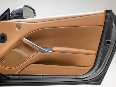 Certified 2015 Ferrari F12 Berlinetta image 77