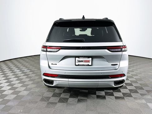 Certified 2024 Jeep Grand Cherokee Summit w/ High Altitude Package image 10