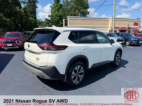 Used 2021 Nissan Rogue SV w/ Premium Package AWD/4WD image 7