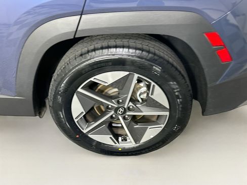 Used 2025 Hyundai Tucson SEL FWD image 11