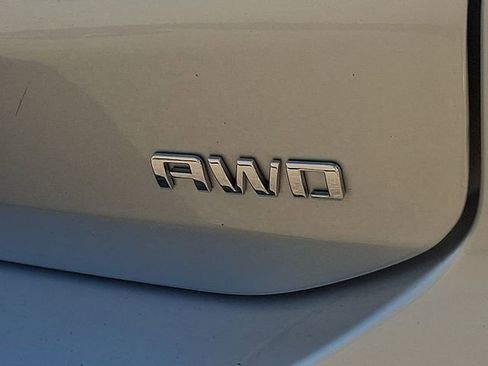 Used 2022 Chevrolet Equinox LS AWD/4WD image 27