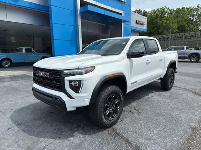 New 2025 GMC Canyon Elevation w/ Convenience Package