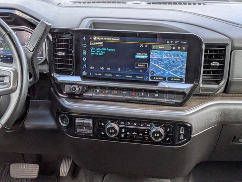 Certified 2025 Chevrolet Silverado 2500 LT w/ Safety Package AWD/4WD image 17