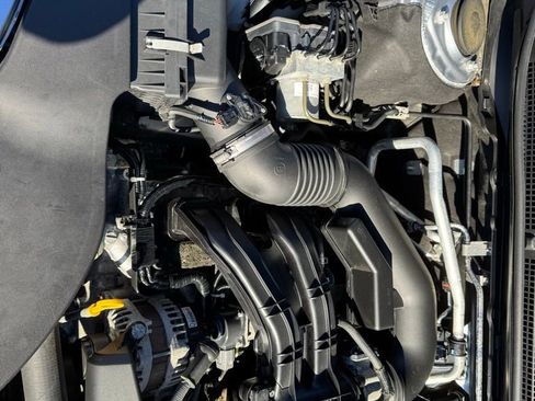 Used 2021 Subaru Legacy Premium image 32