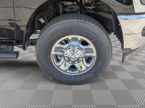 New 2025 RAM 2500 Tradesman AWD/4WD image 6