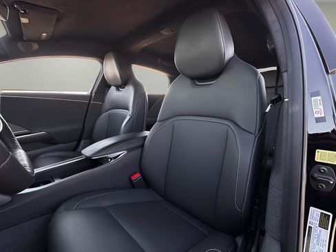 Used 2023 Lucid Air Pure image 21