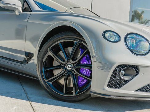 Used 2022 Bentley Continental GT image 34