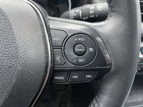 Used 2019 Toyota RAV4 XSE image 34