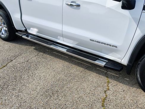Used 2021 GMC Sierra 1500 SLT AWD/4WD image 15