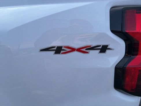 New 2026 Chevrolet Colorado W/T w/ WT Custom Package AWD/4WD image 12