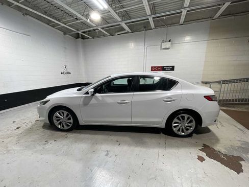 Used 2016 Acura ILX FWD image 3