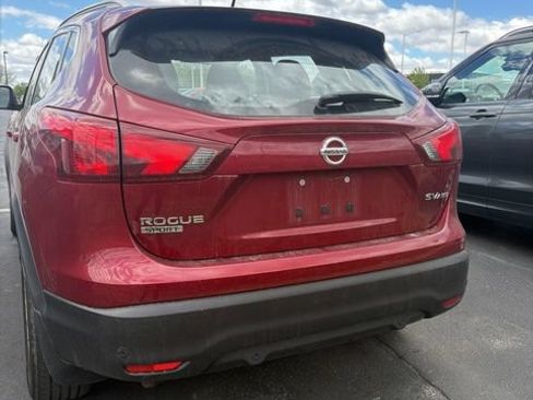 Used 2019 Nissan Rogue Sport SV w/ All-Weather Package AWD/4WD image 5