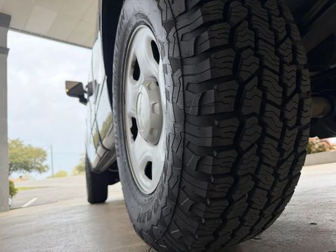 Used 2006 Ford F150 STX image 18