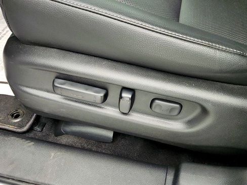 Used 2025 Honda Ridgeline RTL image 11