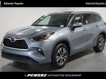Used 2022 Toyota Highlander XLE