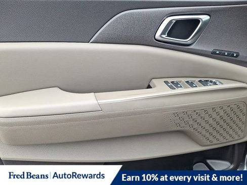 New 2026 Kia Carnival EX image 9