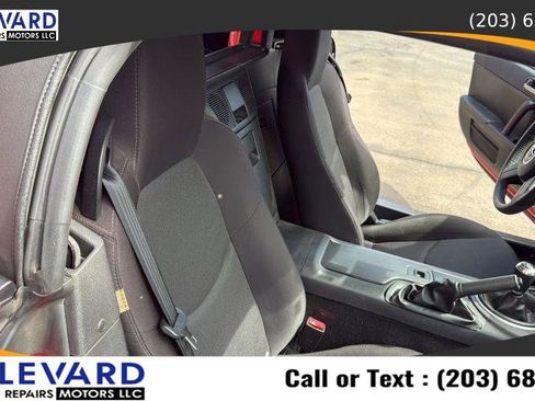 Used 2010 MAZDA MX-5 Miata Sport RWD image 28