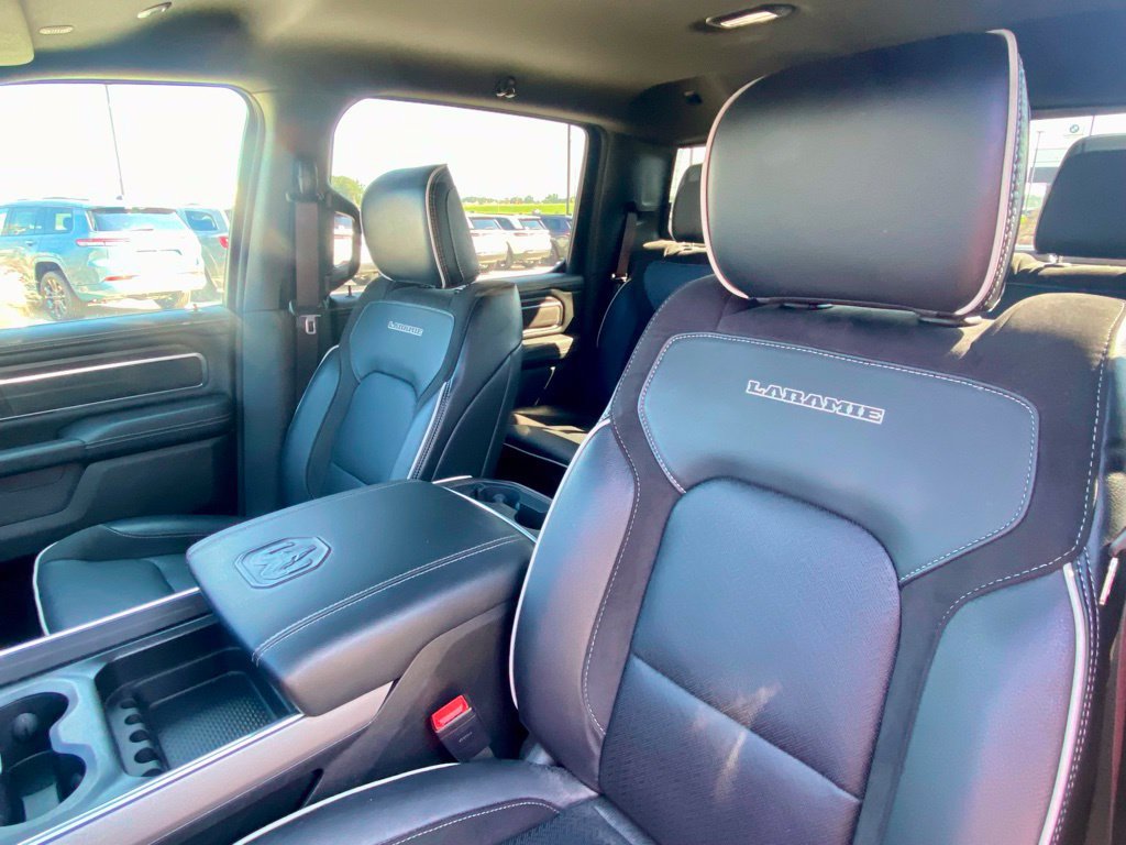 Used 2026 RAM 1500 Laramie AWD/4WD image 16