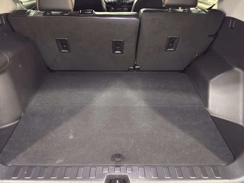 Used 2023 GMC Terrain AT4 w/ Infotainment Package II AWD/4WD image 7