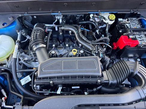 Used 2025 Ford Bronco Sport Outer Banks w/ Outer Banks Tech Package+ image 36