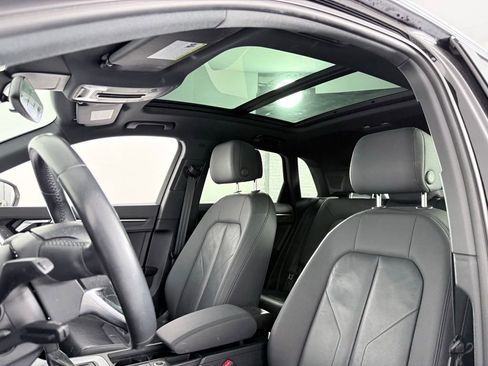 Used 2020 Audi Q3 2.0T Premium w/ Convenience Package image 13