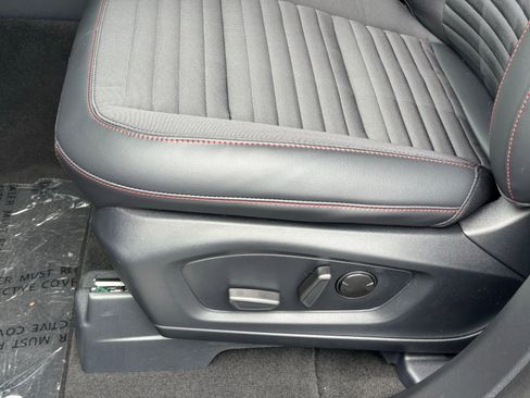 New 2026 Ford Explorer ST-Line RWD image 19