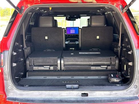 Used 2024 Toyota Sequoia Platinum image 31