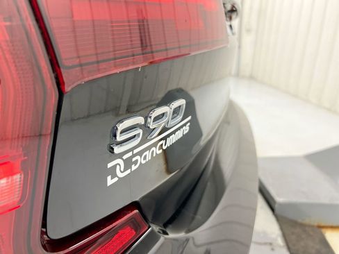 Used 2018 Volvo S90 T5 Momentum w/ Momentum Plus Package AWD/4WD image 26