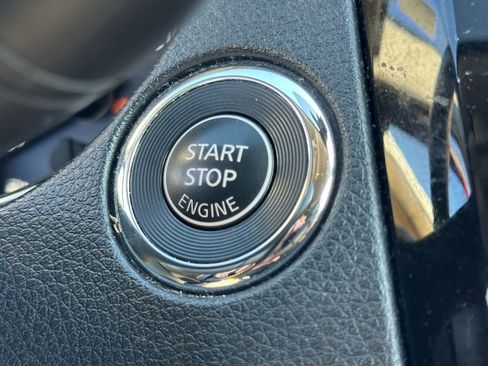 Used 2021 Nissan Rogue Sport SL w/ Premium Package image 30