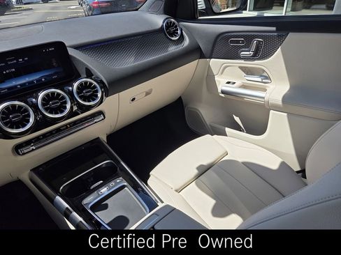 Certified 2025 Mercedes-Benz GLA 250 4MATIC image 20