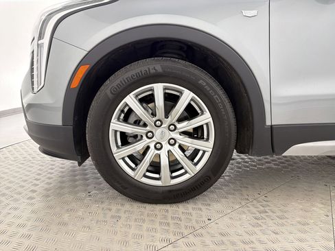 Used 2023 Cadillac XT4 Premium Luxury FWD image 11