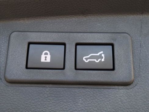 Certified 2025 Subaru Outback Onyx Edition image 12