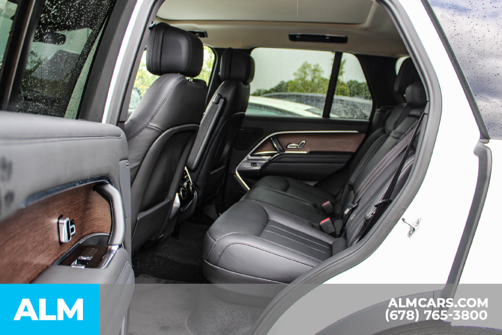 Used 2023 Land Rover Range Rover SE AWD/4WD image 17
