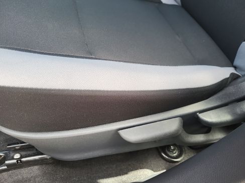 Used 2025 Nissan Versa S w/ Trunk Package FWD image 14