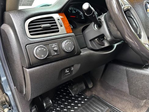Used 2011 Chevrolet Silverado 1500 LTZ w/ LTZ Plus Package AWD/4WD image 20