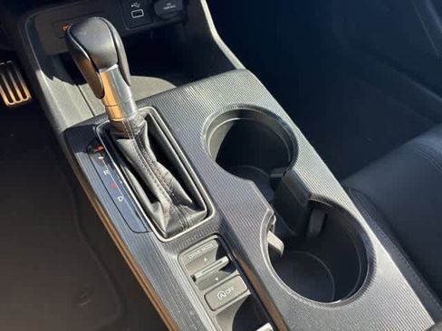 Used 2023 Honda Civic Sport image 18