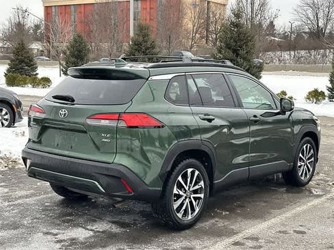 Used 2022 Toyota Corolla Cross XLE image 24