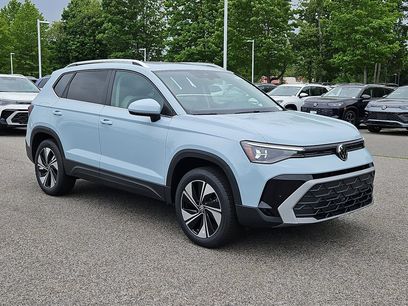 New 2026 Volkswagen Taos SE