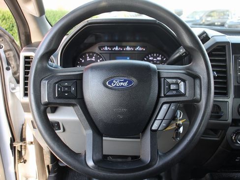 Used 2019 Ford F250 XL w/ Power Equipment Group image 28