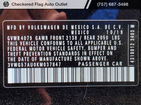 Used 2019 Volkswagen Golf S FWD image 21