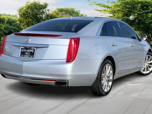 Used 2013 Cadillac XTS Premium image 6