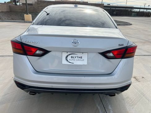 Used 2021 Nissan Altima 2.5 SR image 4