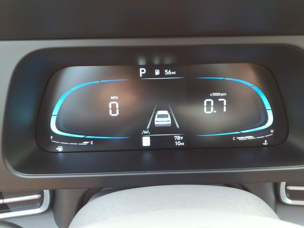 Certified 2026 Hyundai Elantra Sport FWD image 17