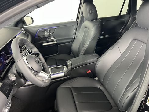 New 2026 Mercedes-Benz GLA 250 4MATIC image 17
